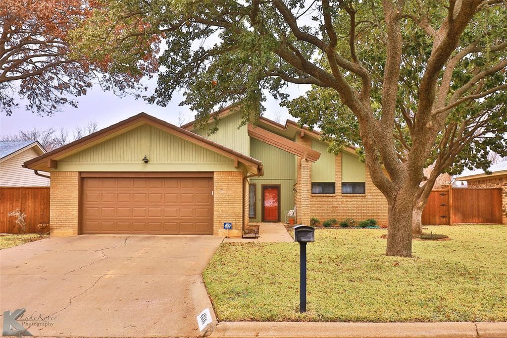 4810 Circle Twenty