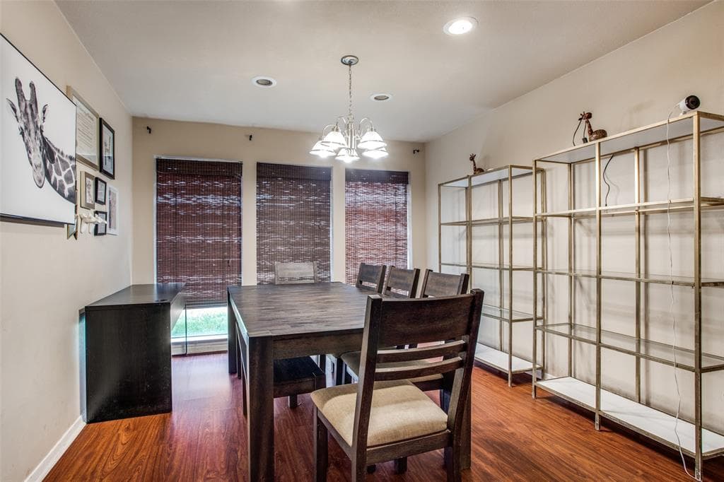 Gallery image 4