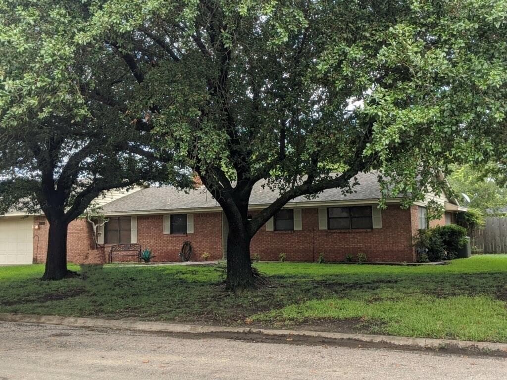 341 Lasalle Dr