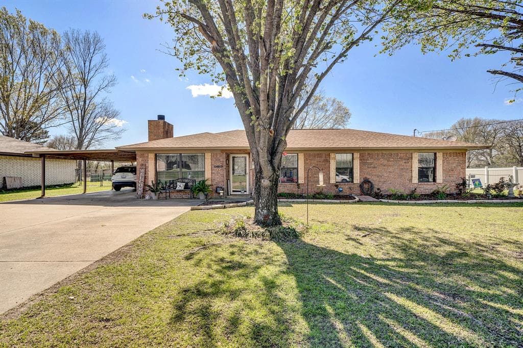 333 Private Road 6203