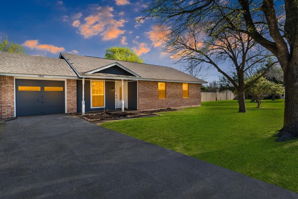 1032 Eastridge Cir
