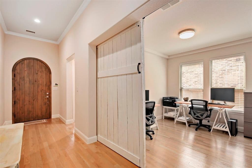 Gallery image 4