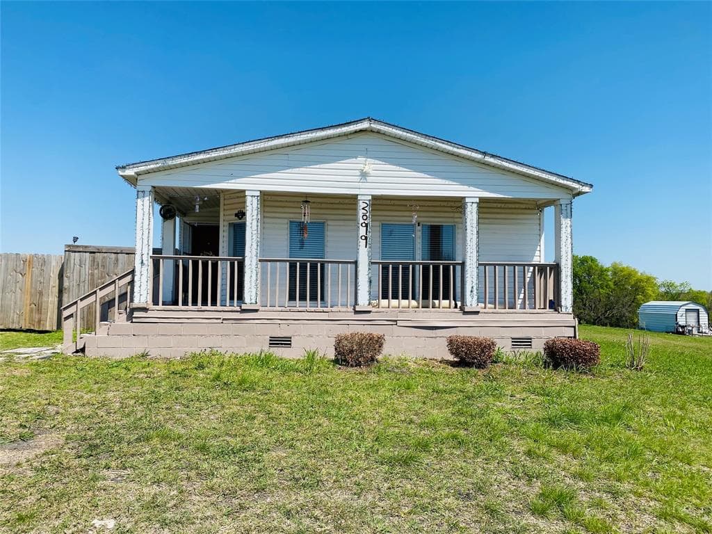 3099 N Ridge
