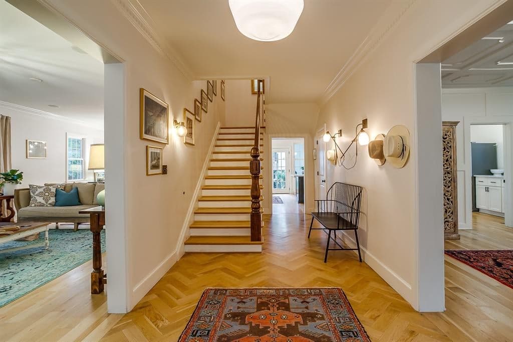 Gallery image 4