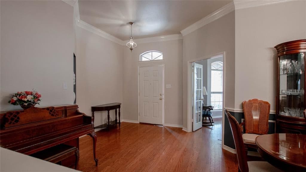 Gallery image 2
