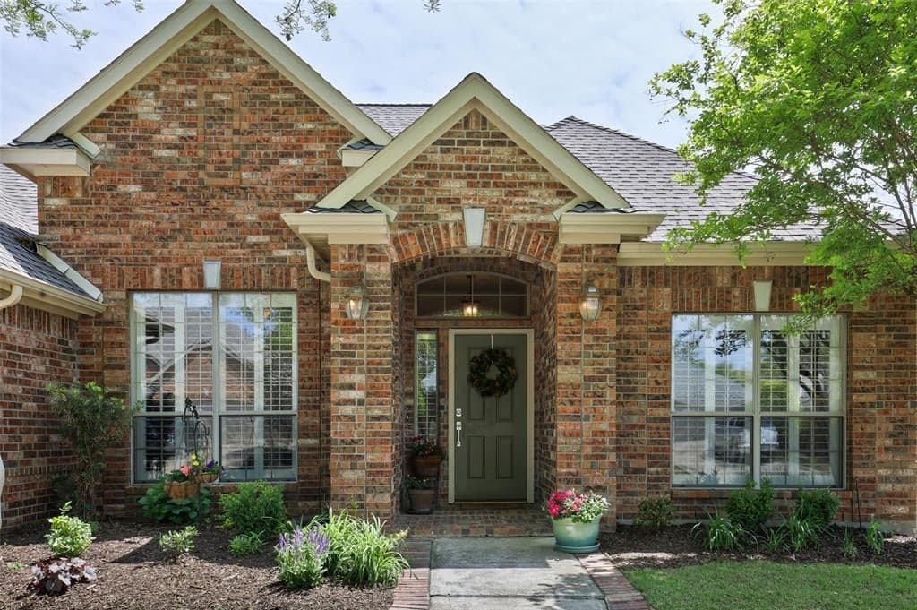 7813 Purple Martin Way