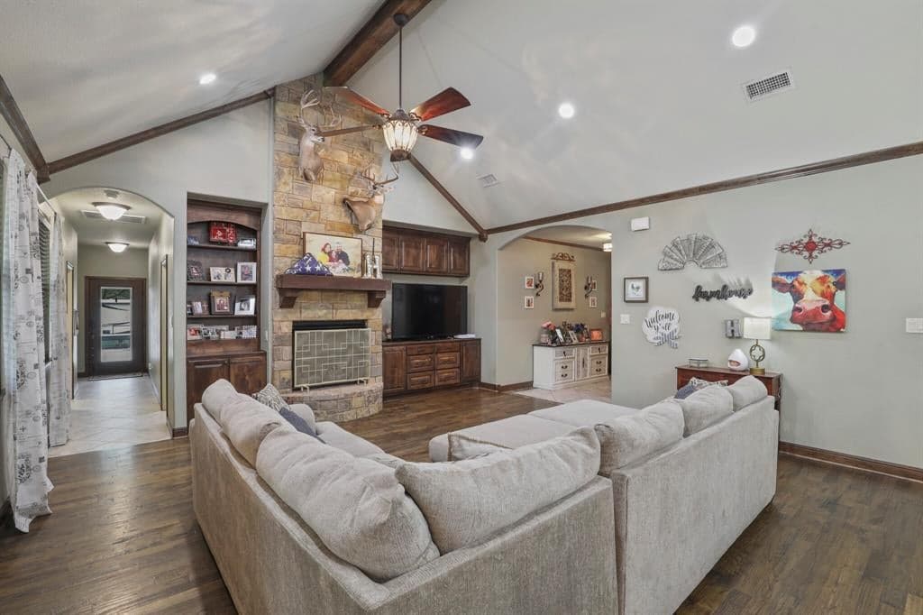 Gallery image 4