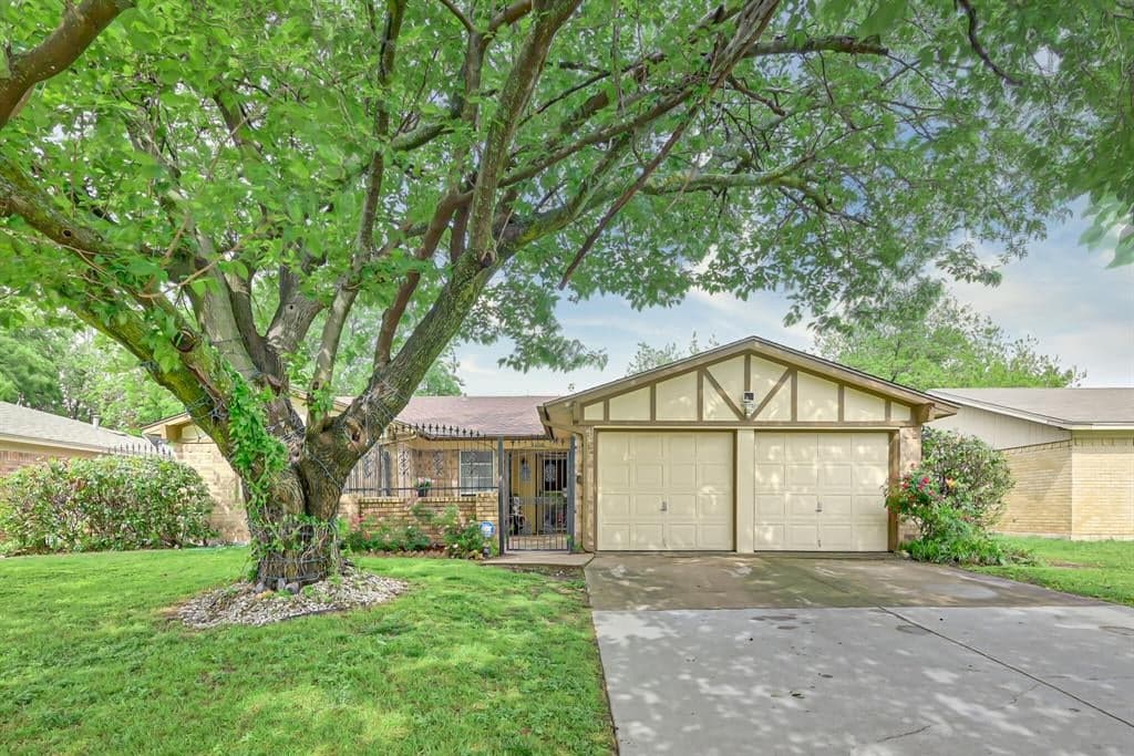 3610 Spring Meadows Dr
