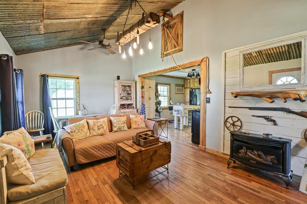 Gallery image 4
