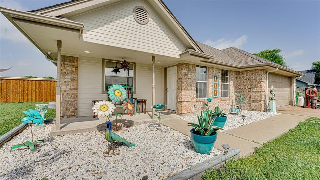 251 Ridge Oak Dr