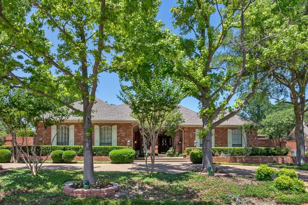 5423 Harbor Town Dr