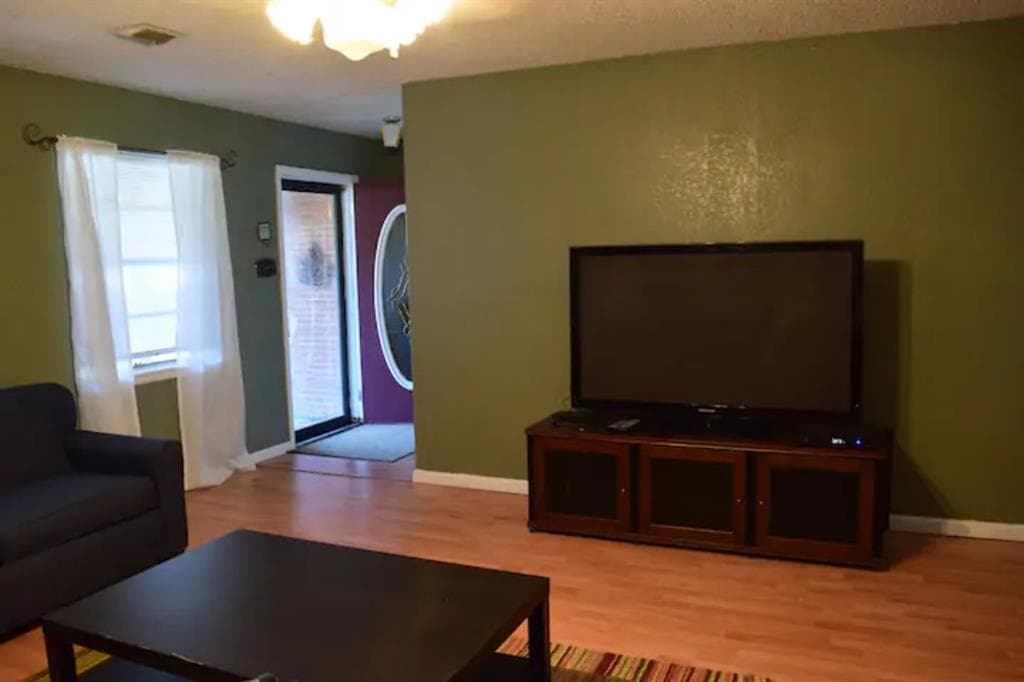 Gallery image 3