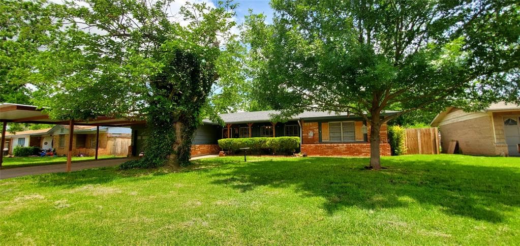 1465 Westwood Dr