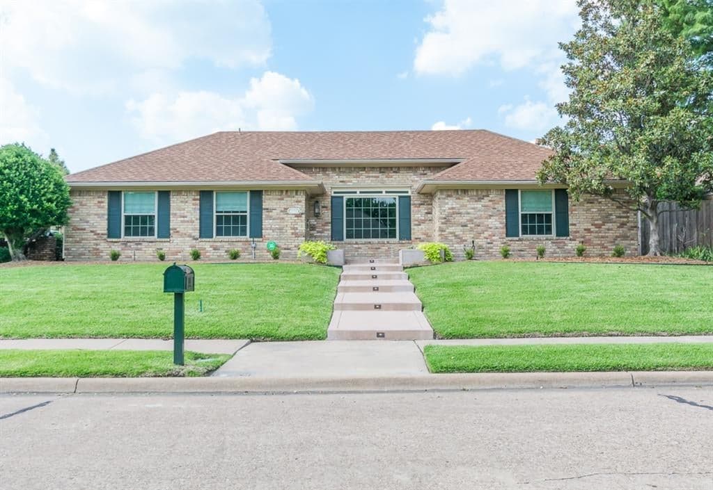 1136 Bull Run