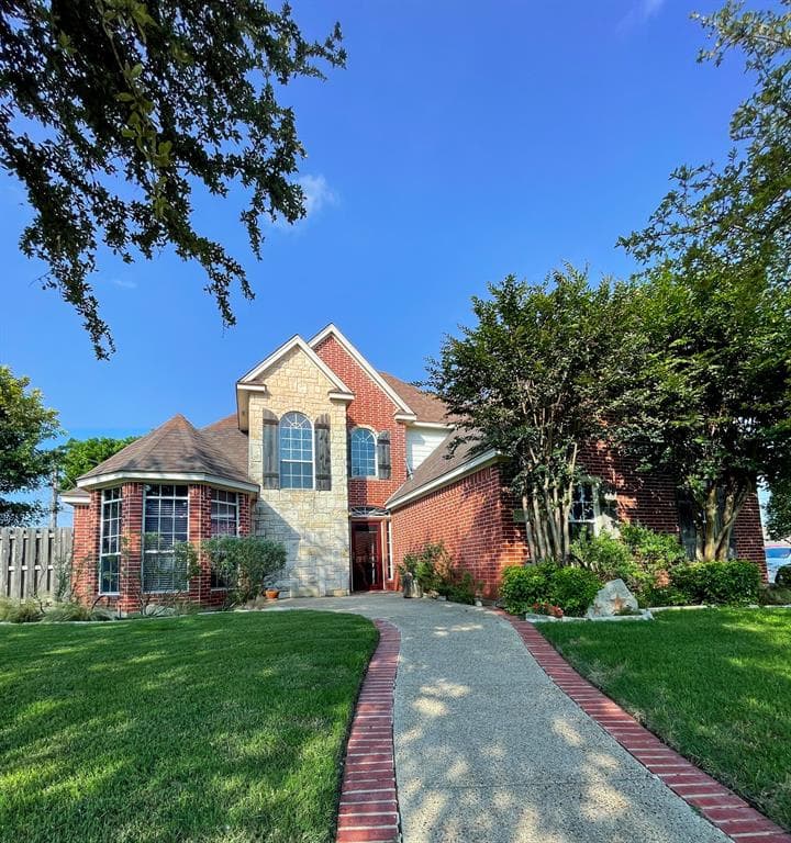 709 Meadow View Dr