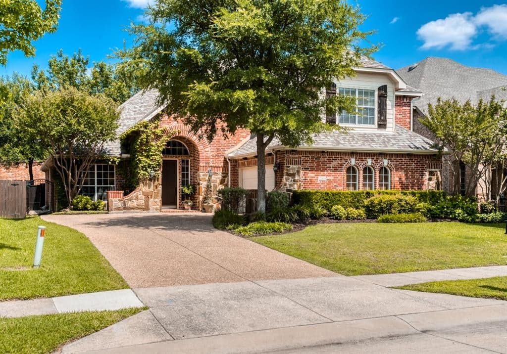 2309 Therrell Way
