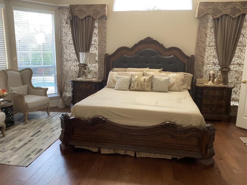 Gallery image 4