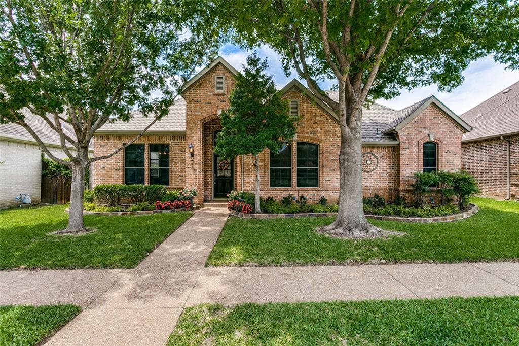 2224 Bedford Cir