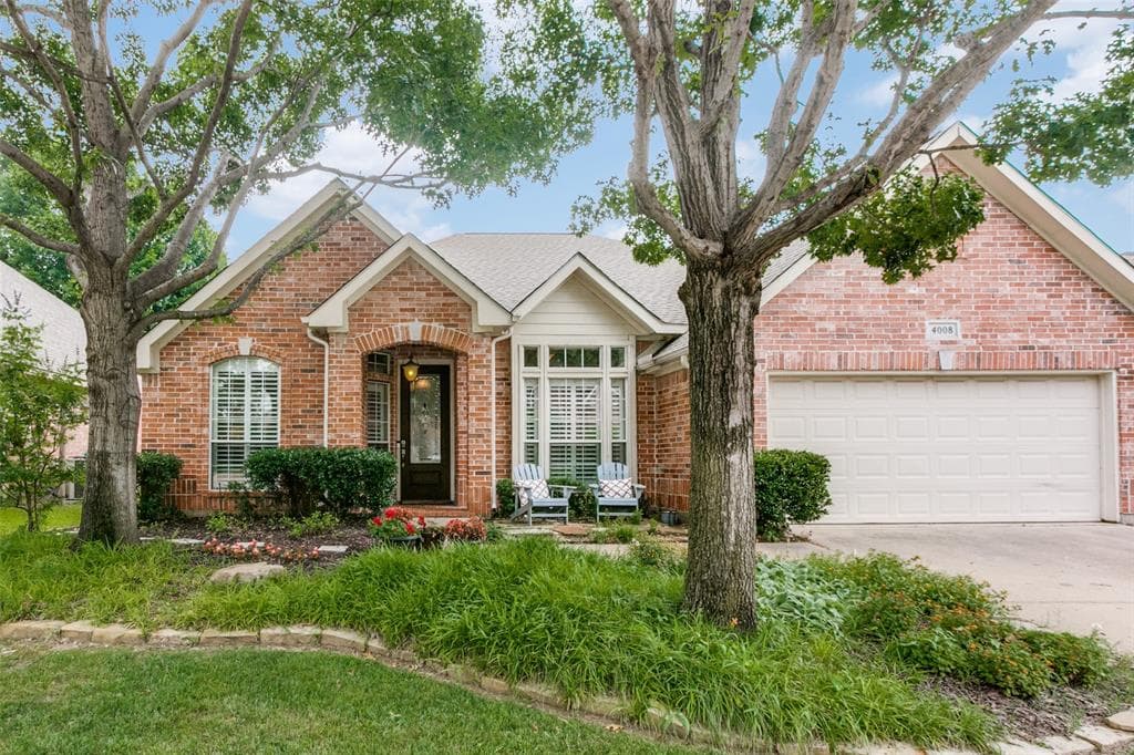 4008 Oak Grove Ct