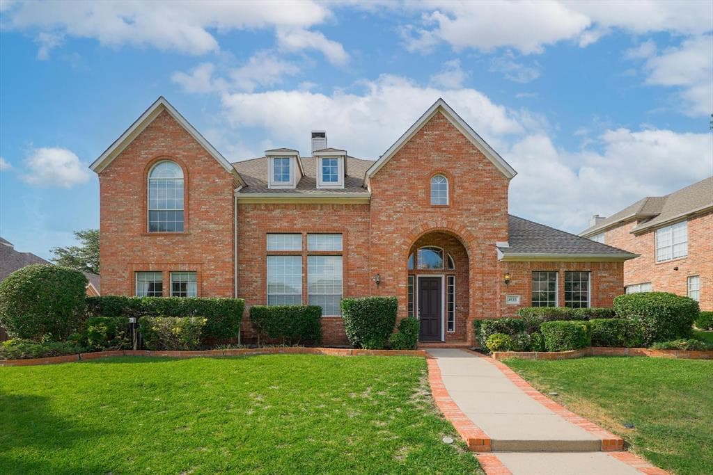 4533 Crosstimber Dr