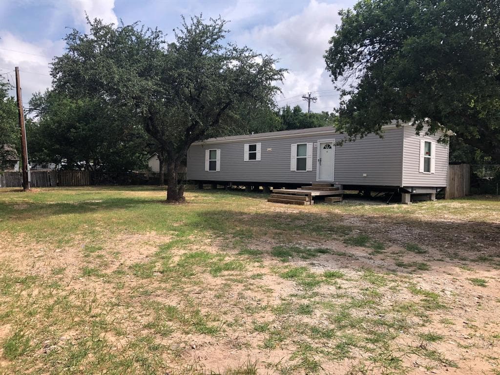 2802 Sycamore Ct