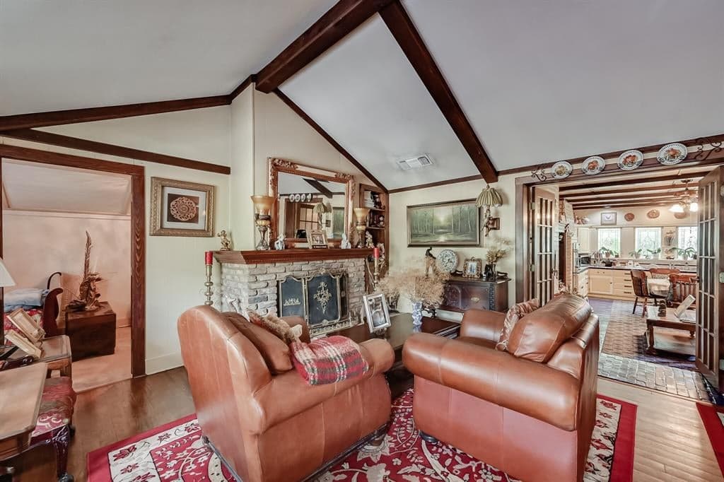 Gallery image 5