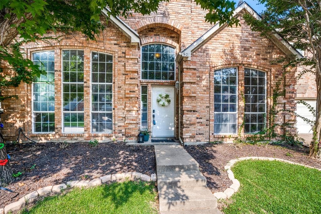 501 Glenn Ln