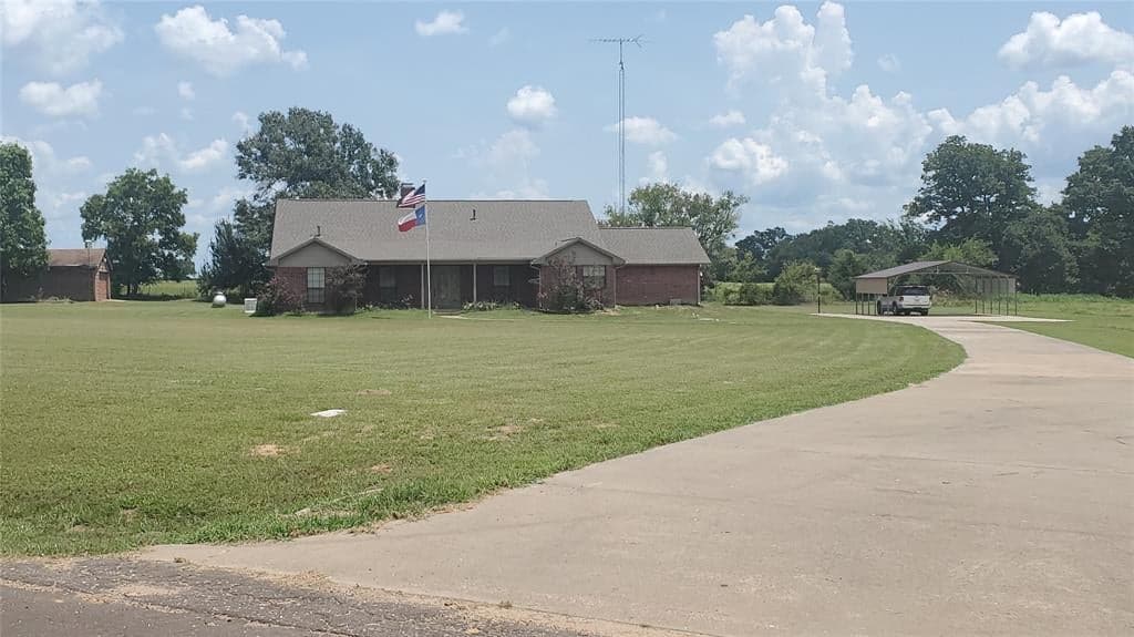 226 County Road 4280