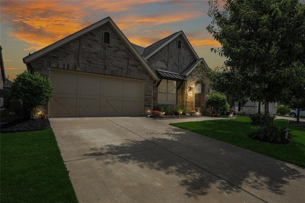 5712 Bender Ridge Dr