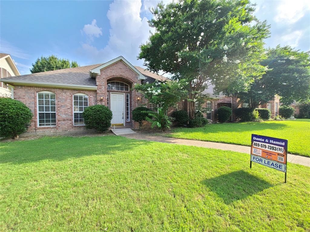 2308 Mesa Oak Trl