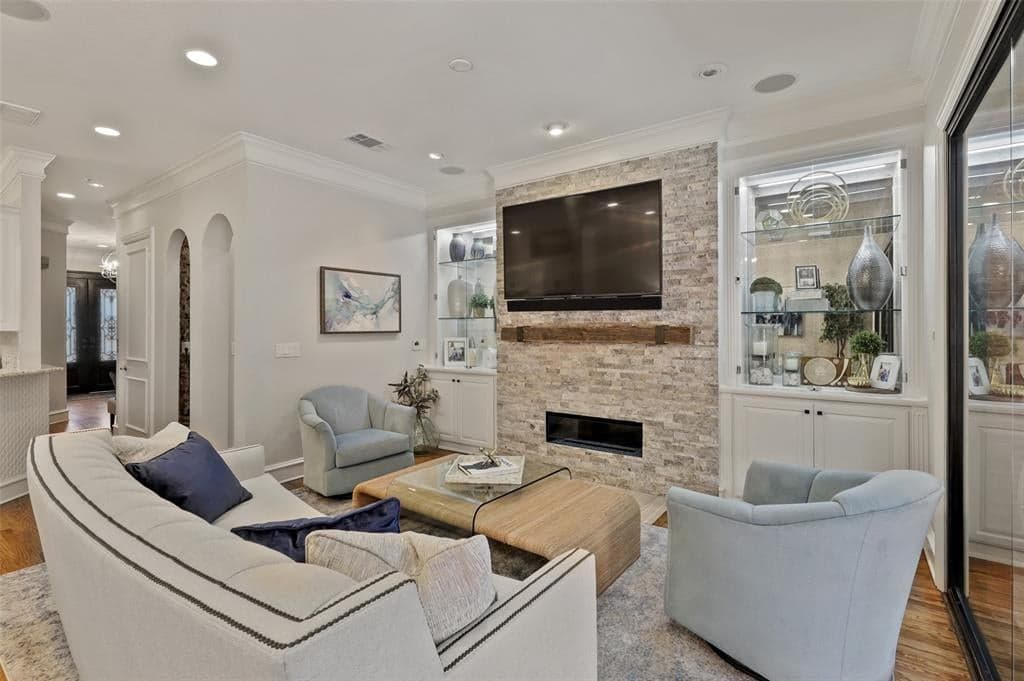 Gallery image 4