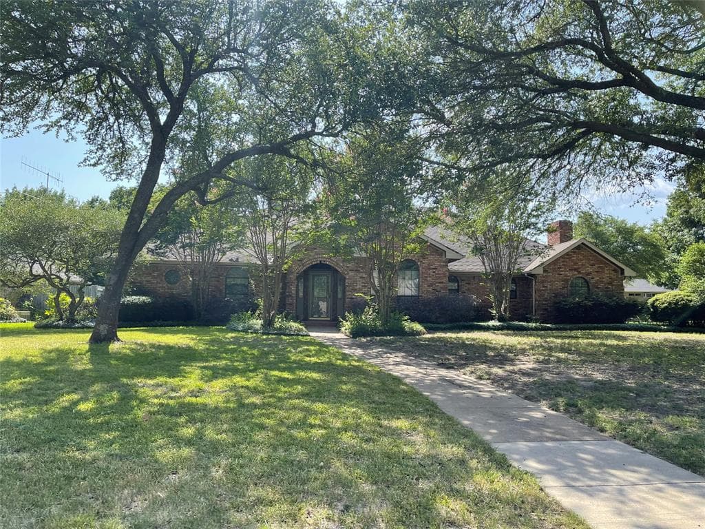 231 Manor Way