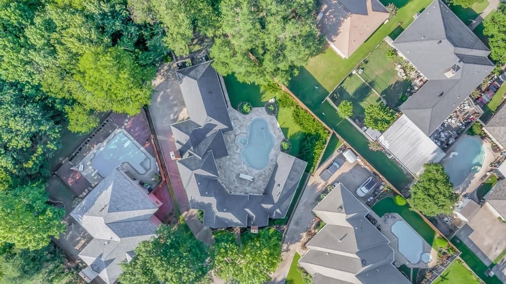 904 Tiffany Ln