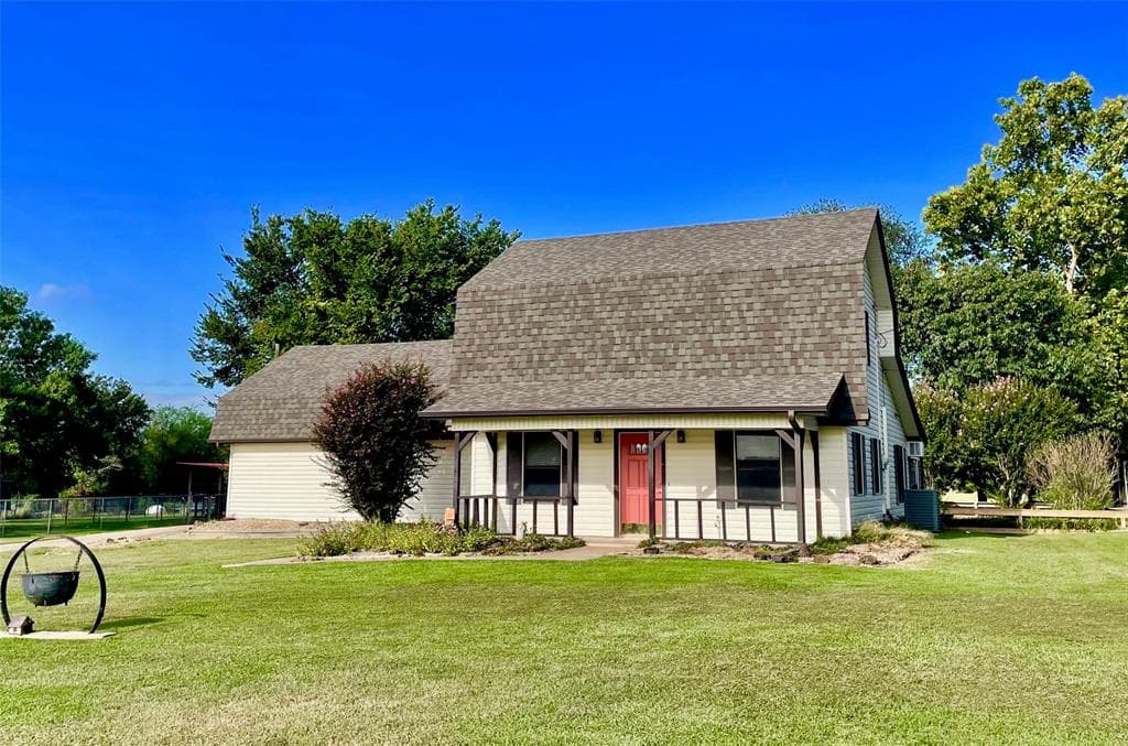 1302 Farm Road 2560
