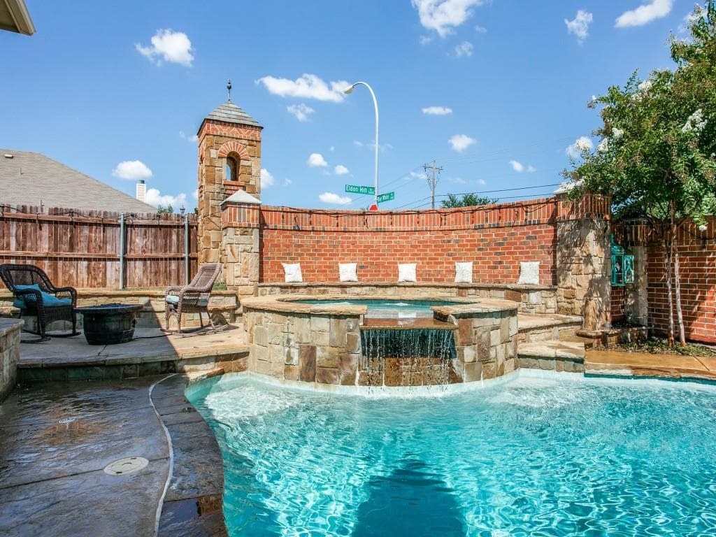 5101 Escambia Ter