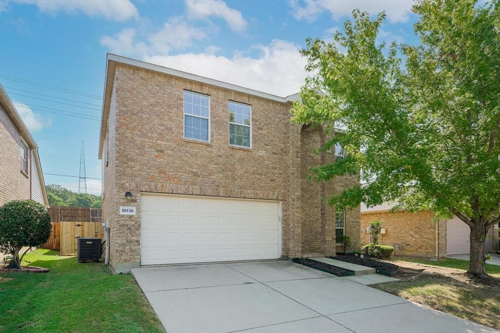10116 Sourwood Dr
