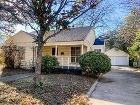 806 Laurel Dr