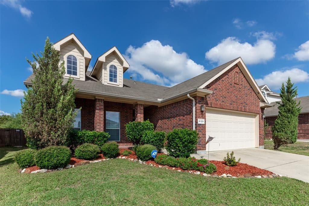 6129 Kristen Dr