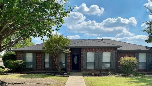 2002 Westminster Dr