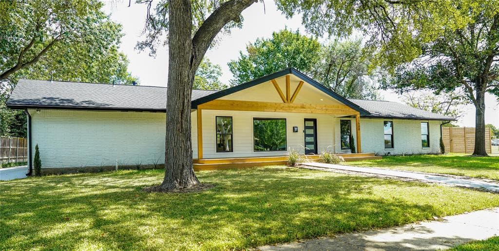 11508 Mid Surrey Ct
