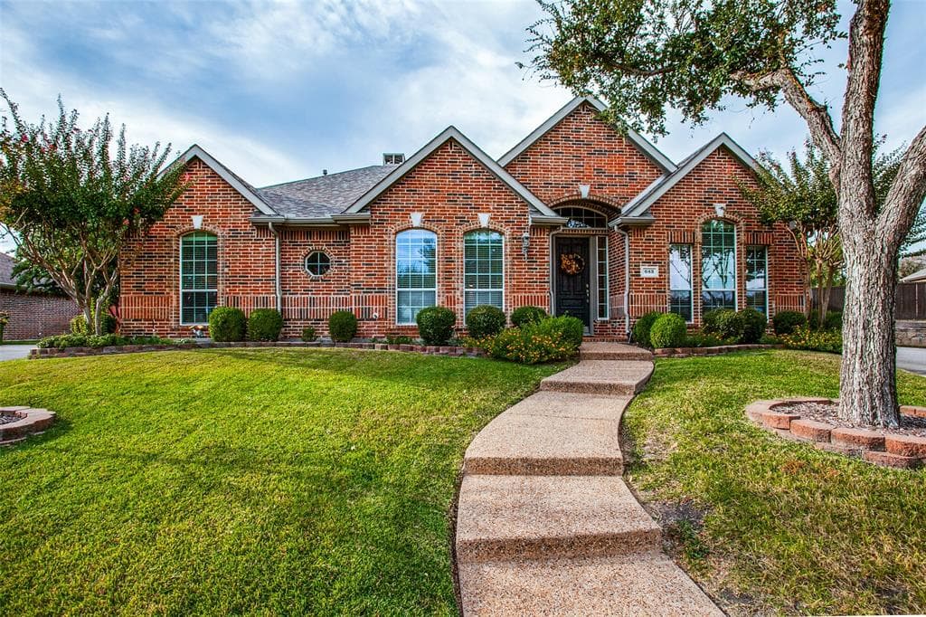 643 Aspen Ct