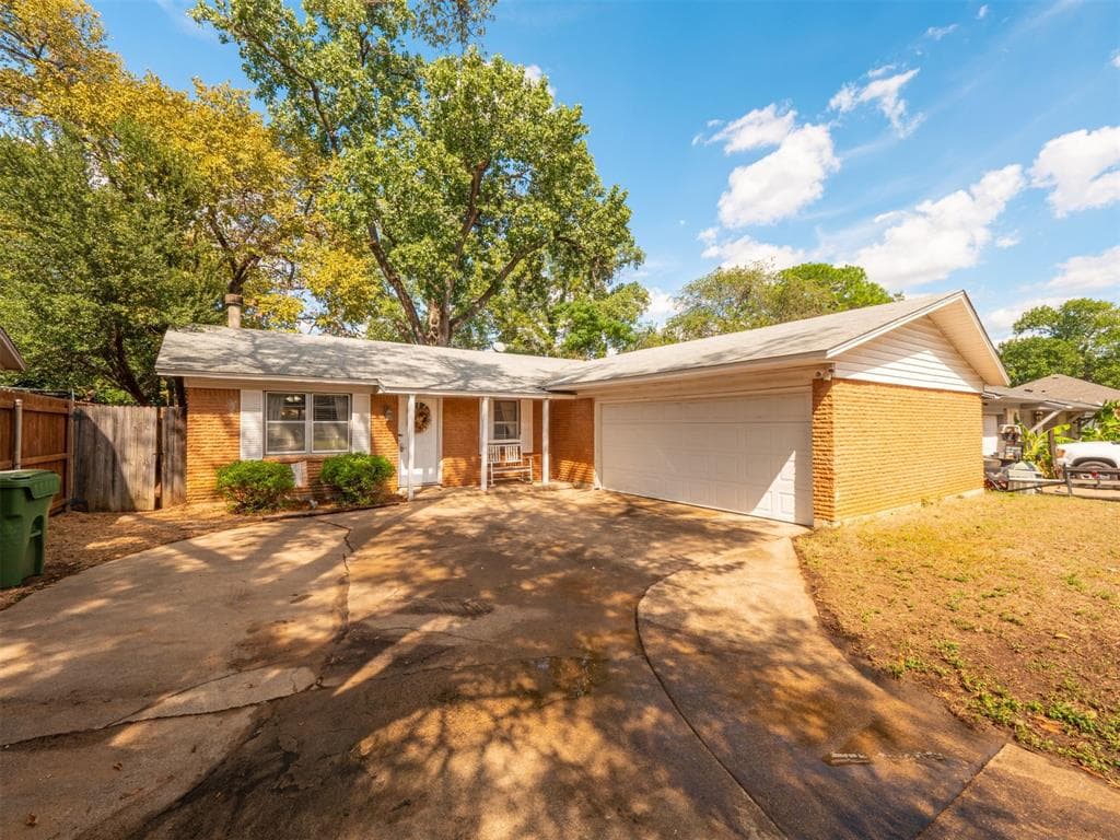 509 Town North Dr