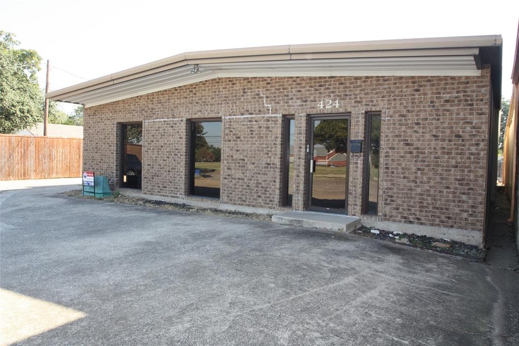424 S Bryan Belt Line Rd