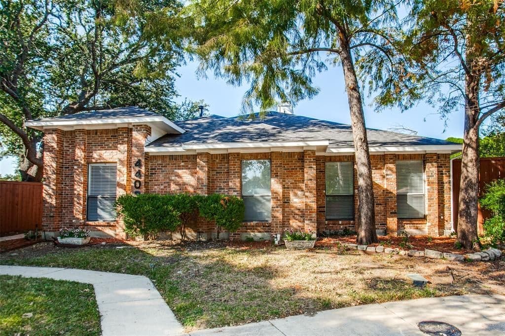 Main property image