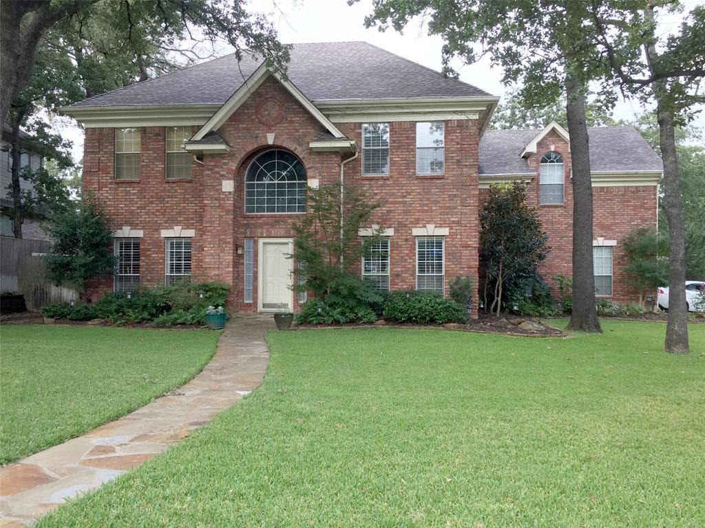 7100 Forestburg Dr