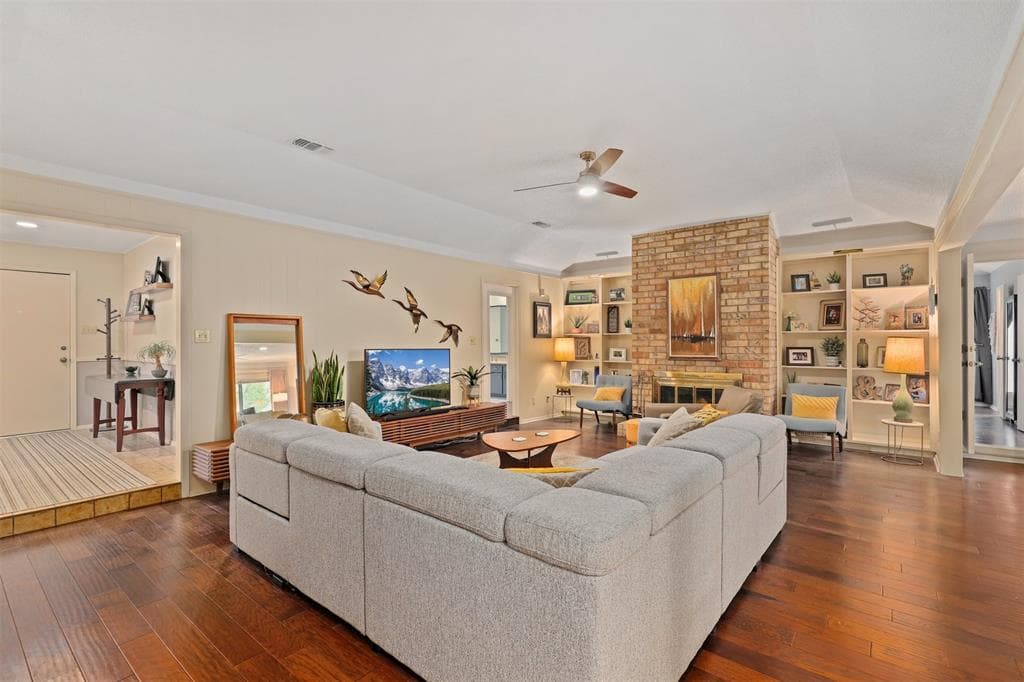 Gallery image 3