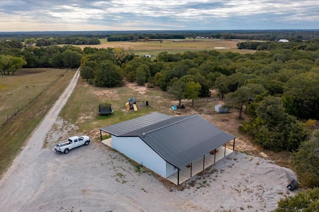 140 Private Road 2699