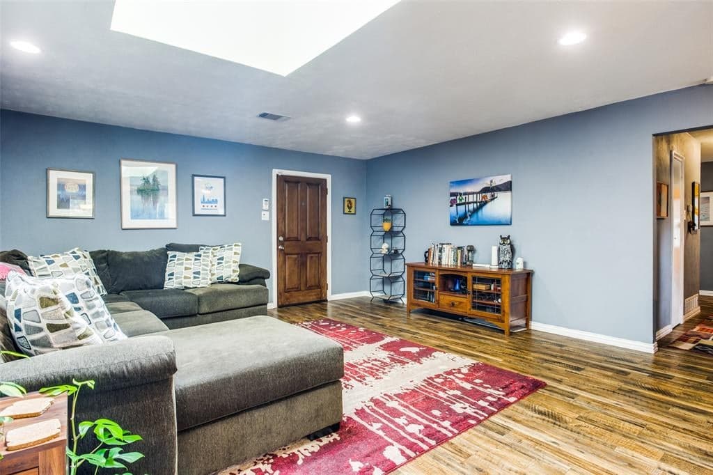 Gallery image 4