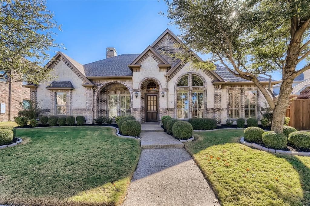 2257 Langdon Dr