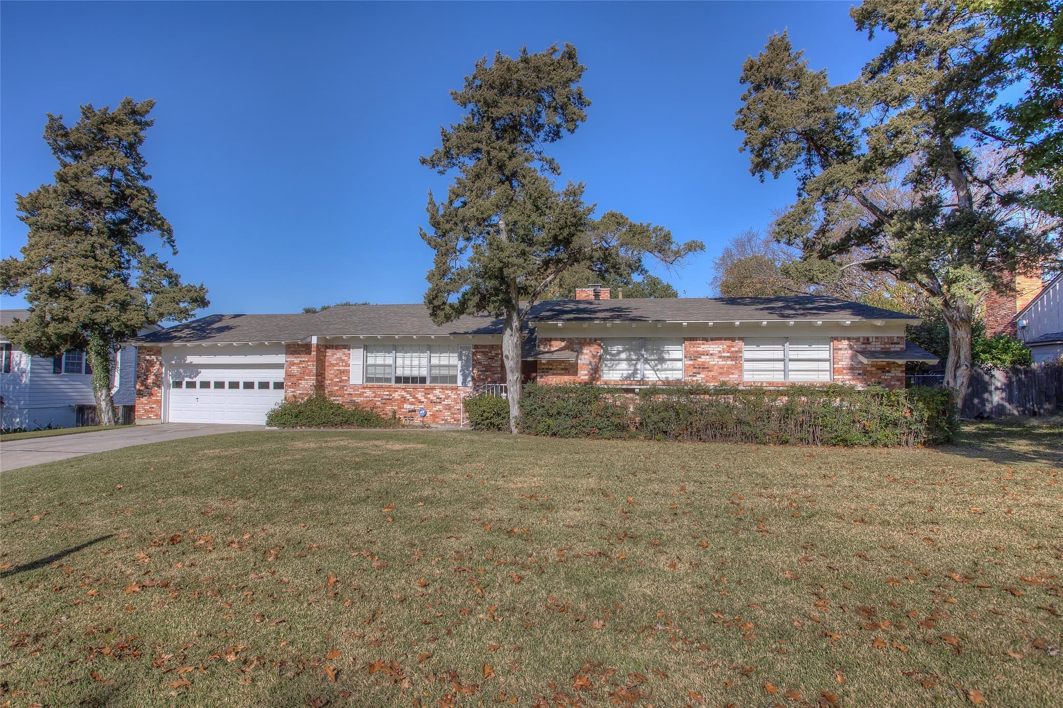 4213 Shannon Dr
